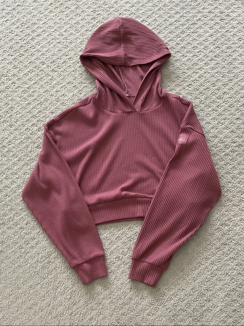 ALO Yoga Ribbed Cropped Hoodie in Mauve Pink  0424
